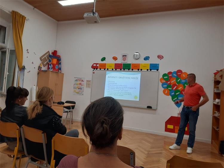 Slika PU%20splitsko-dalmatinska%202022/Prevencija/bol.jpg