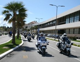 Slika PU_SD/policija-motociklisti.JPG