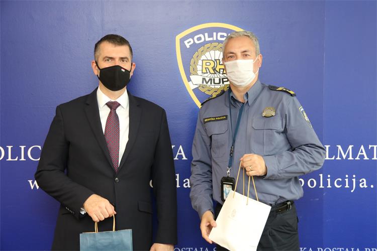 Slika PU_SD/veleposlanik%20Ma%C4%91arske.JPG